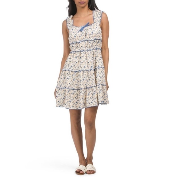 Japna Dresses & Skirts - Floral Mixed Linens Dress